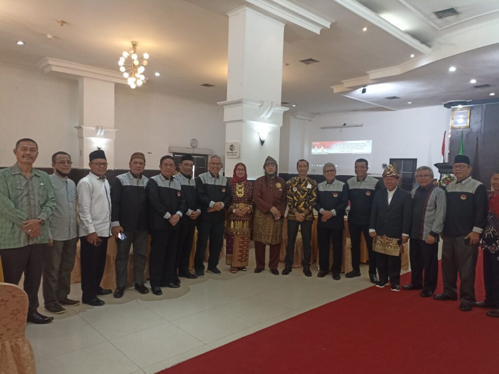 1F6102E8-A9E5-4B2D-9D5D-2A9CD5ED2D32