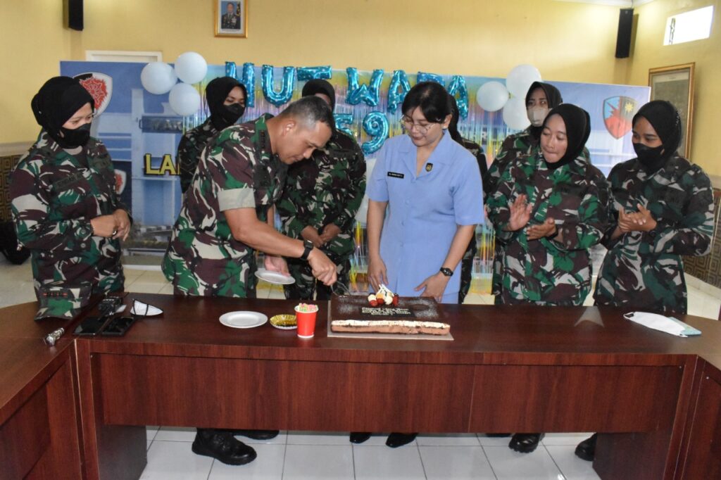 50DB883B-AFA2-42C9-972D-6A94B30019FD